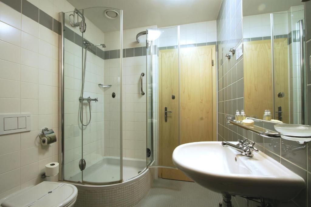 Double Room Balcony,1289393875:JPEG